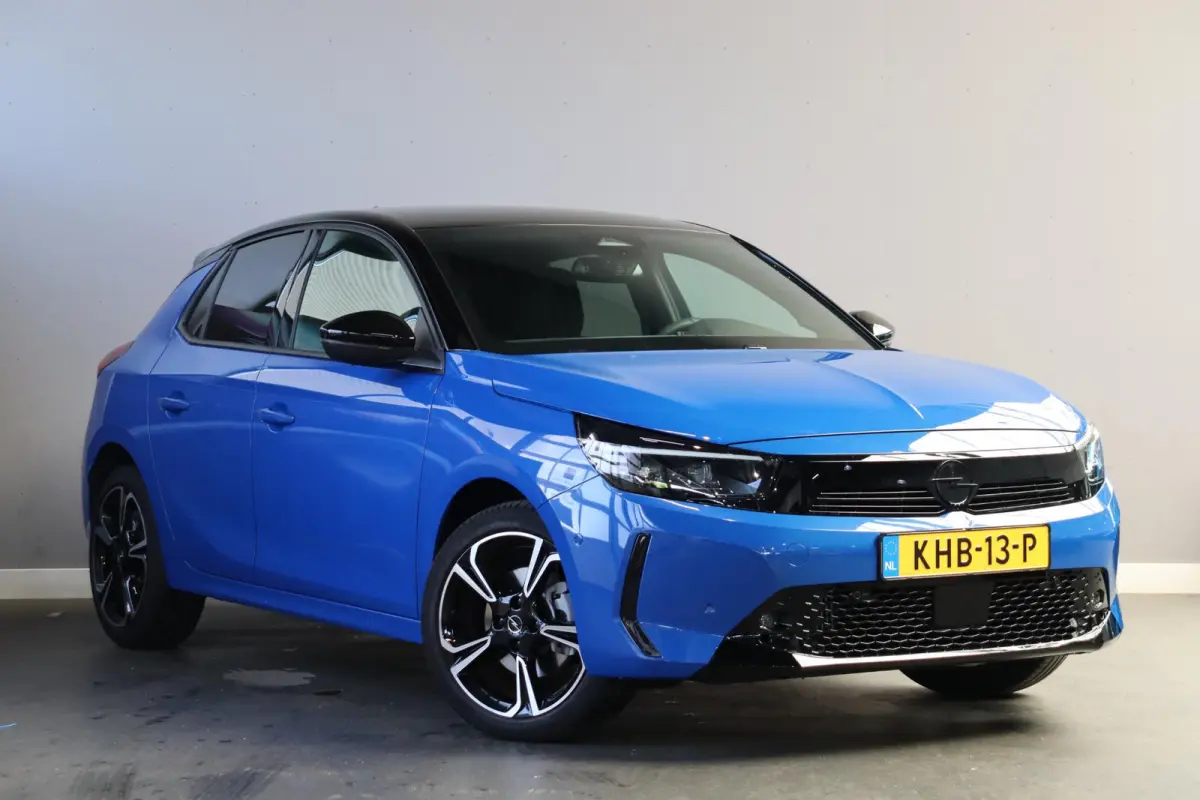 1.2 Turbo Hybrid Ultimate LED / Carplay / Camera / Alcantara