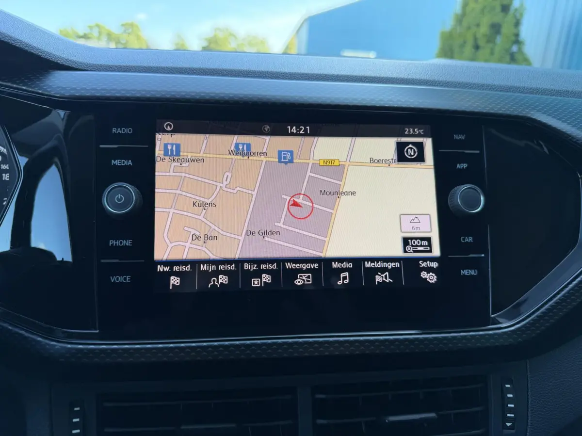 1.0 TSI Life CARPLAY | ADAPT.CRUISE | NAV | PDC | DAB | LMV | 1'EIG