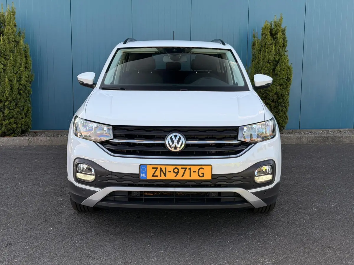 1.0 TSI Life CARPLAY | ADAPT.CRUISE | NAV | PDC | DAB | LMV | 1'EIG