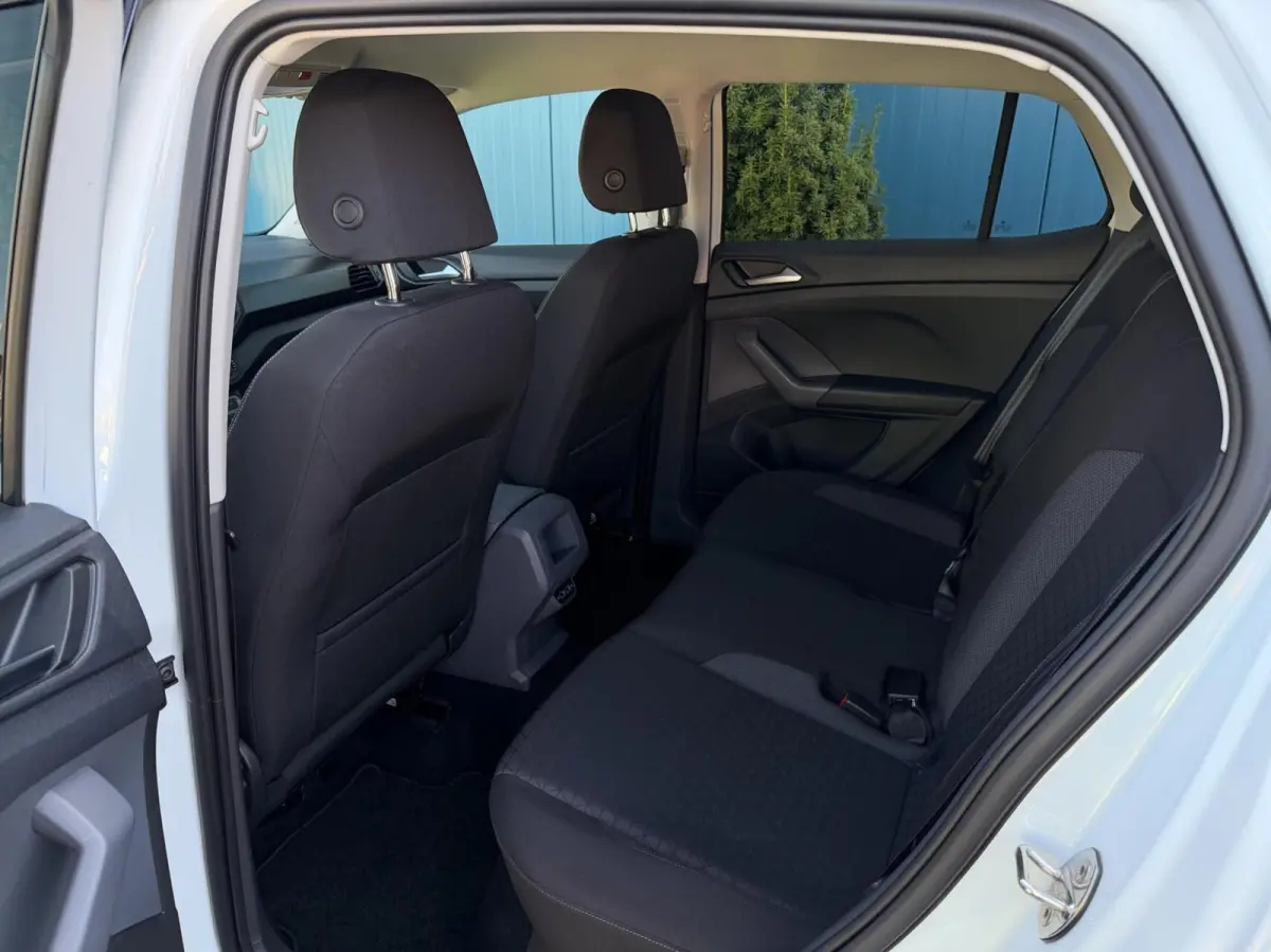 1.0 TSI Life CARPLAY | ADAPT.CRUISE | NAV | PDC | DAB | LMV | 1'EIG