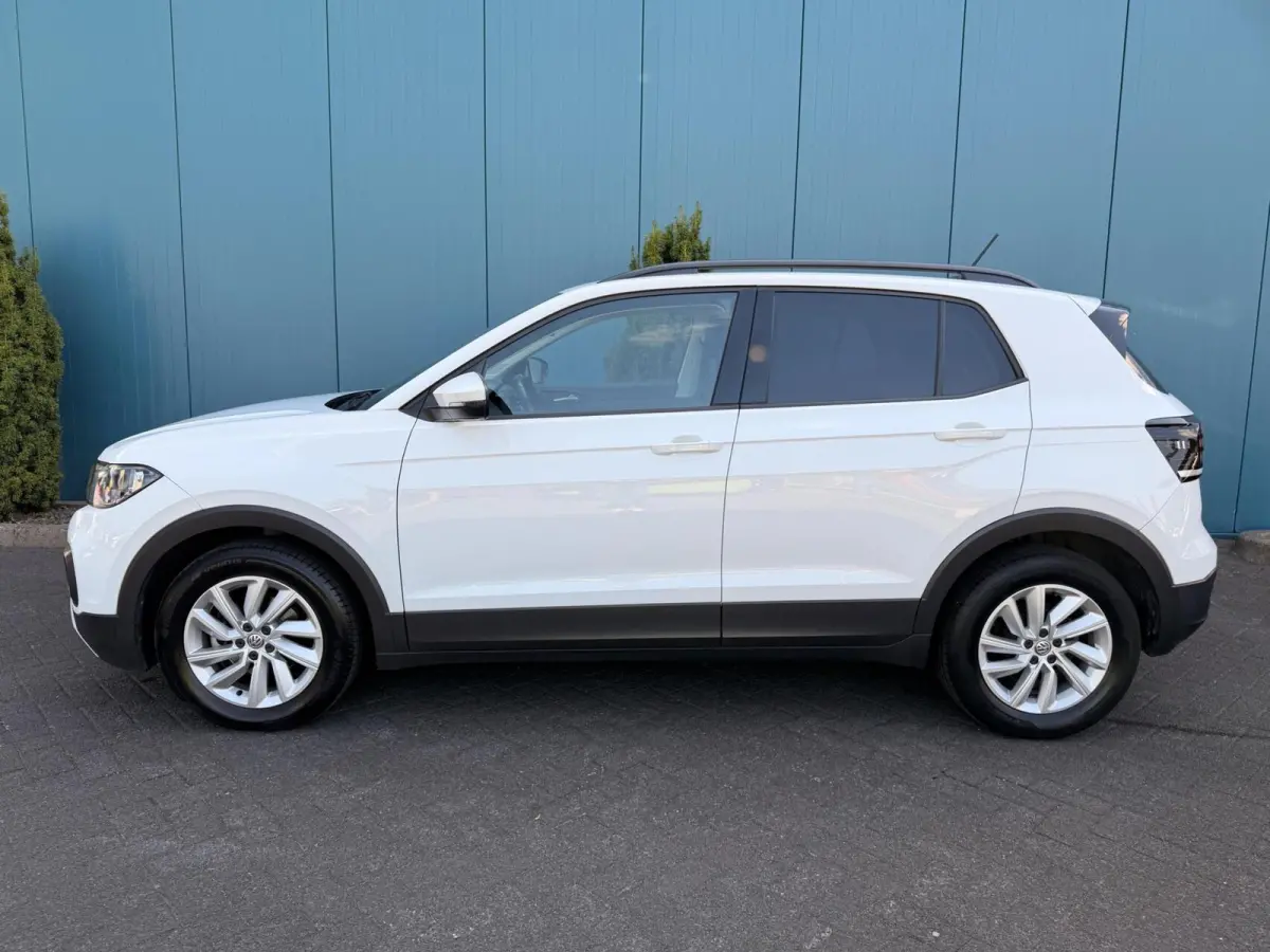 1.0 TSI Life CARPLAY | ADAPT.CRUISE | NAV | PDC | DAB | LMV | 1'EIG