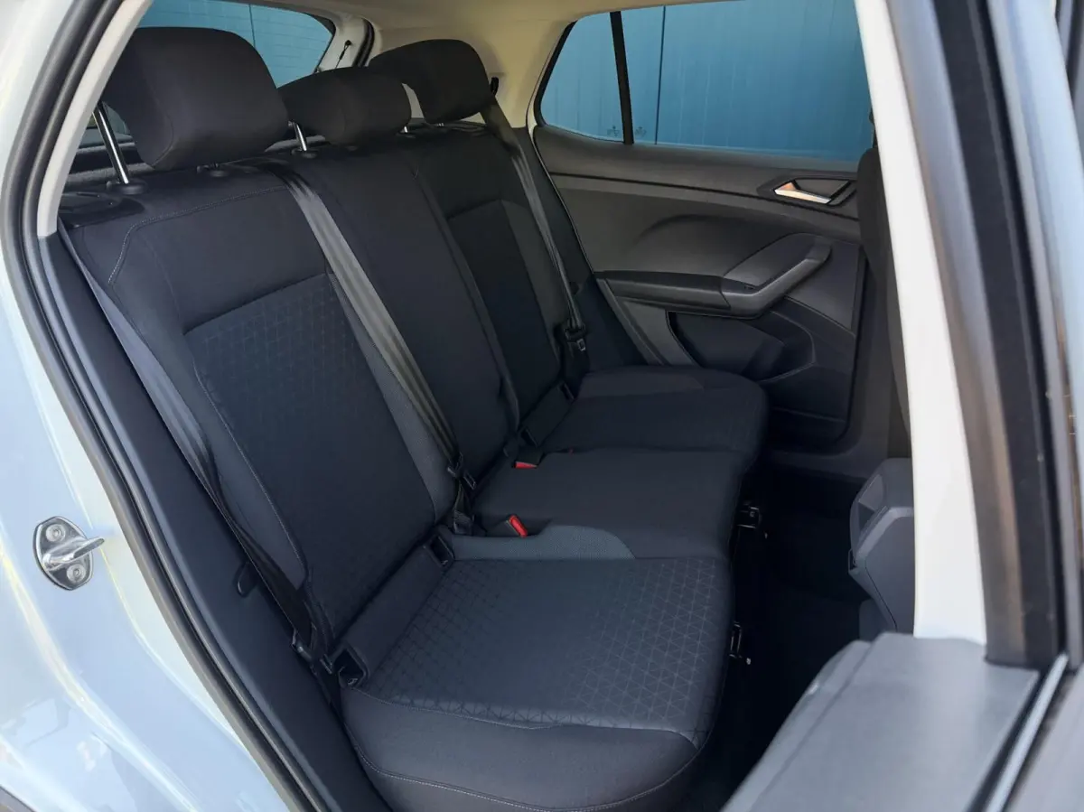 1.0 TSI Life CARPLAY | ADAPT.CRUISE | NAV | PDC | DAB | LMV | 1'EIG