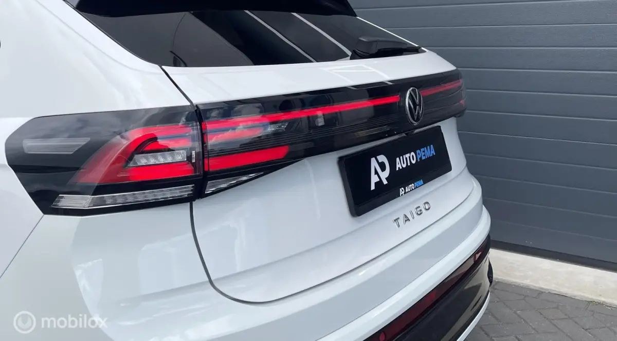 1.5 TSI DSG 3xR-Line 150PK Pano Ac