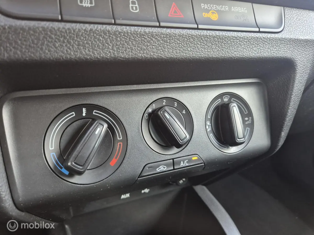 1.0 TSI CLEVER NAVI CRUISE PDC NAP
