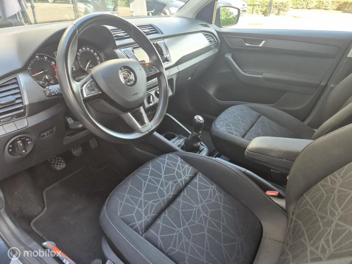 1.0 TSI CLEVER NAVI CRUISE PDC NAP