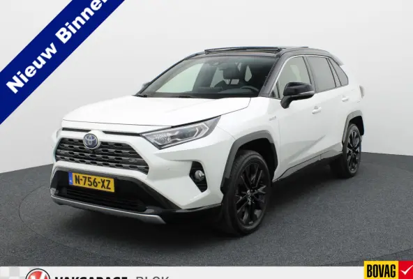 2.5 Hybrid Bi-Tone | NL Auto | Panodak | Elek. Stoelen | 360 Camera | Apple Carplay/ Android | Bi-Tone | Prijs Rijklaar !!