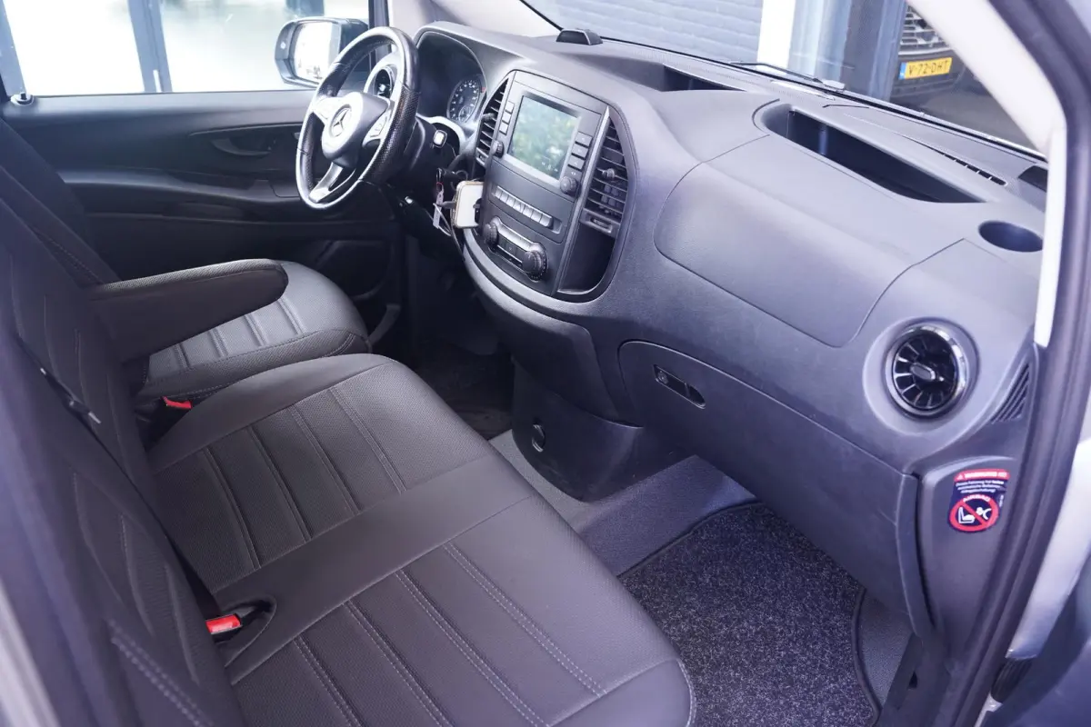 116 CDI 163 pk Silver&Black Edition Extra Lang Navi, Camera, 19" LMV, Apple Carplay, Laadruimte Pakket, 3-Zits