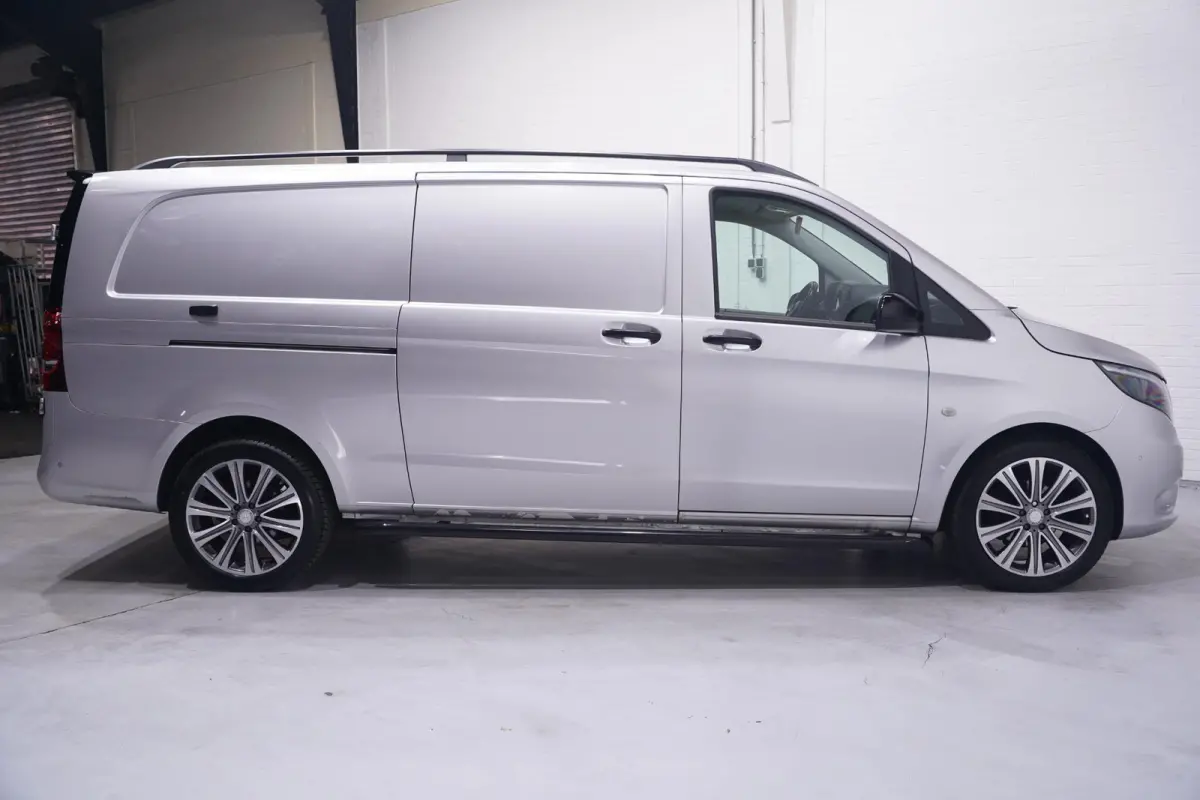 116 CDI 163 pk Silver&Black Edition Extra Lang Navi, Camera, 19" LMV, Apple Carplay, Laadruimte Pakket, 3-Zits