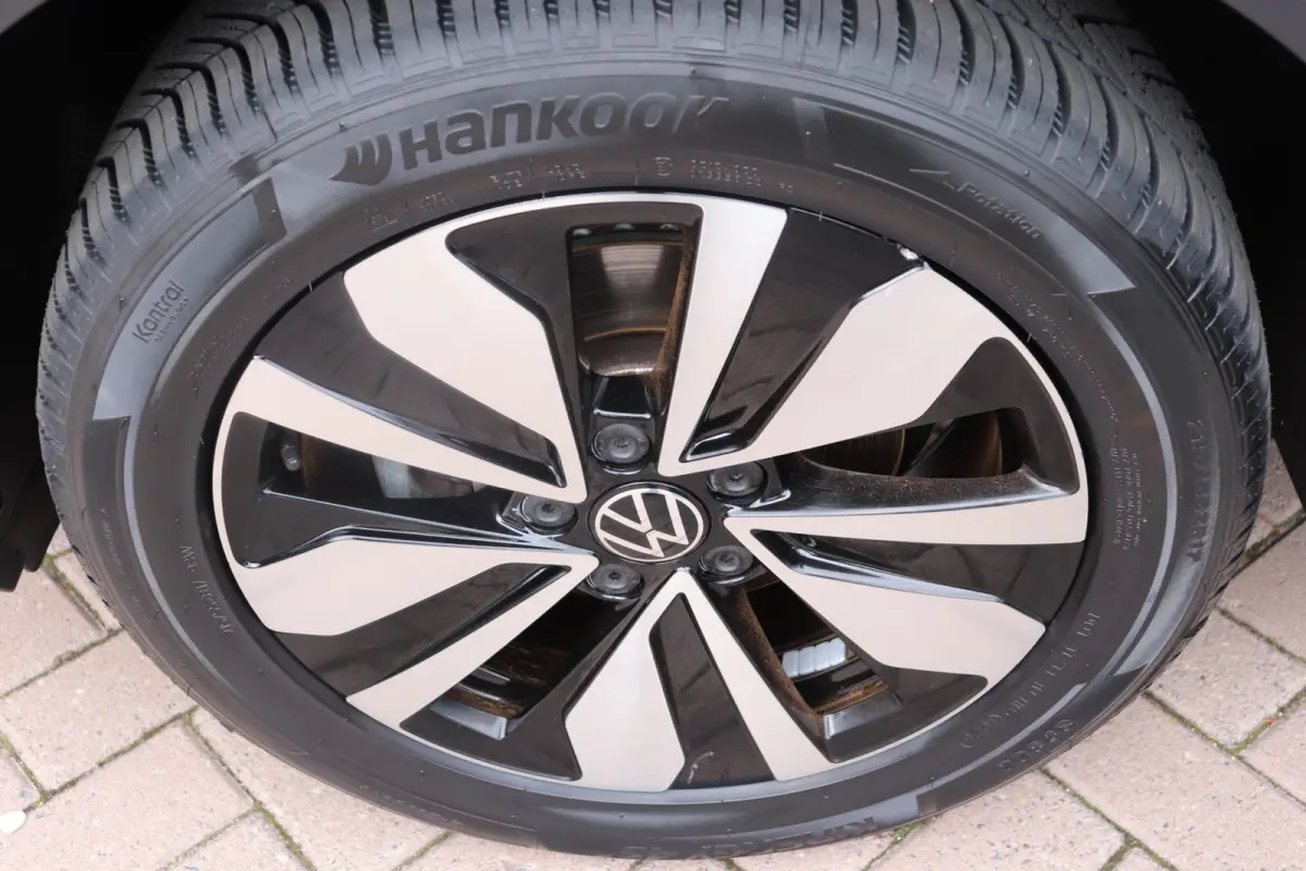 1.5 TSI Move Automaat. All-season banden, Full-led.