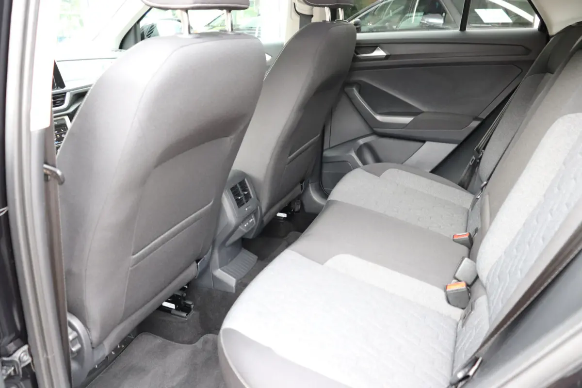 1.5 TSI Move Automaat. All-season banden, Full-led.