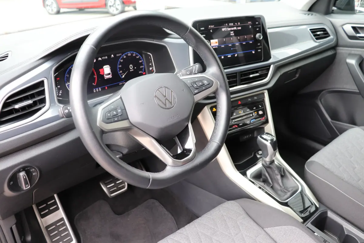 1.5 TSI Move Automaat. All-season banden, Full-led.