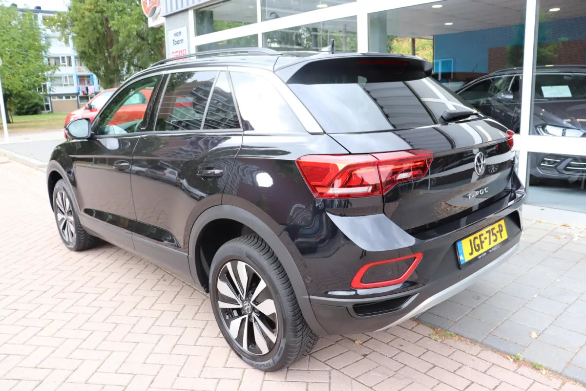 1.5 TSI Move Automaat. All-season banden, Full-led.