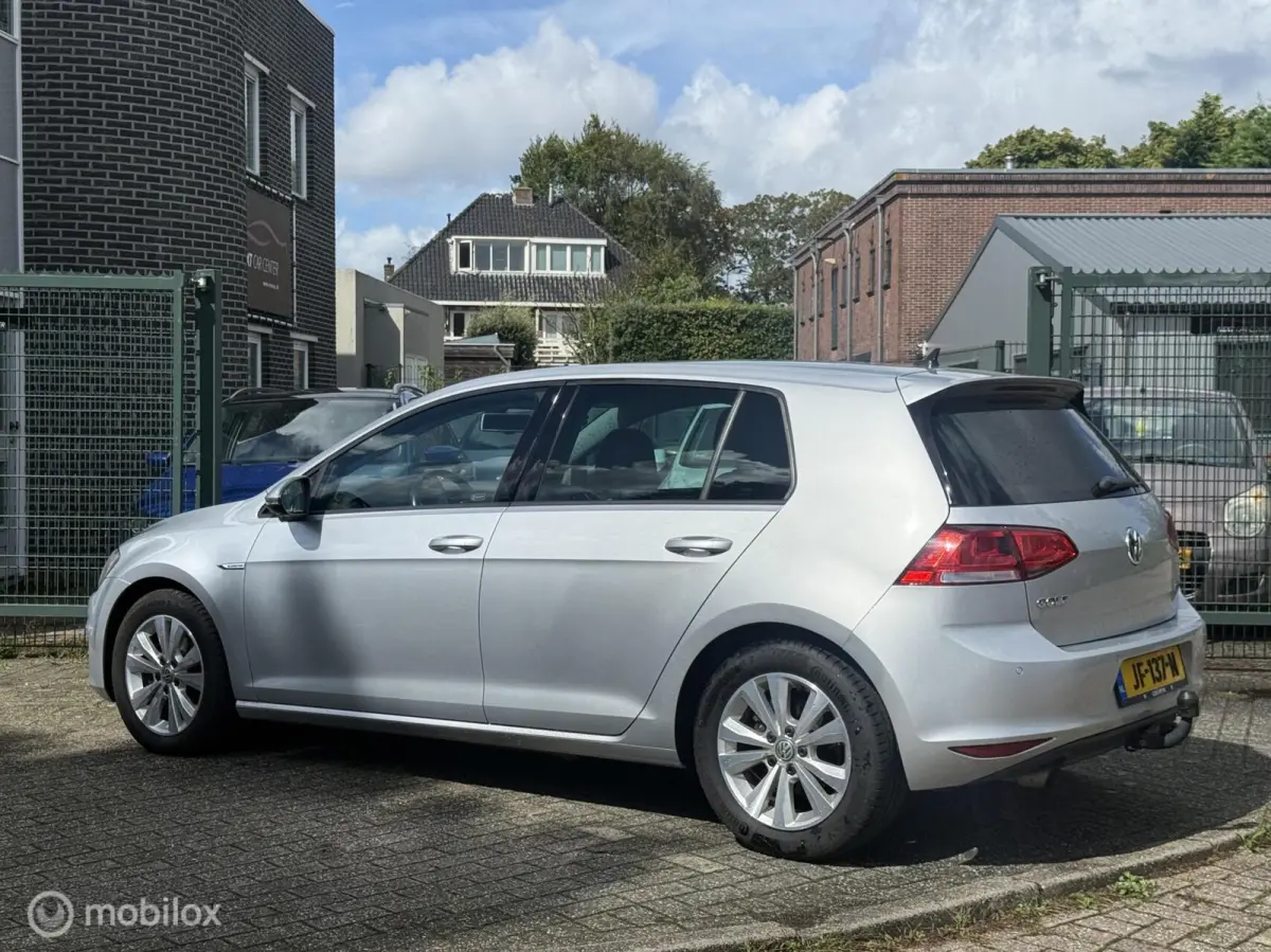 1.0 TSI Comfortline Camera. / TREKHAAK