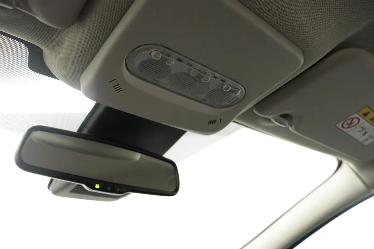 1.2 Visia | Trekhaak | Cruise Control | Airco | Lage KM |