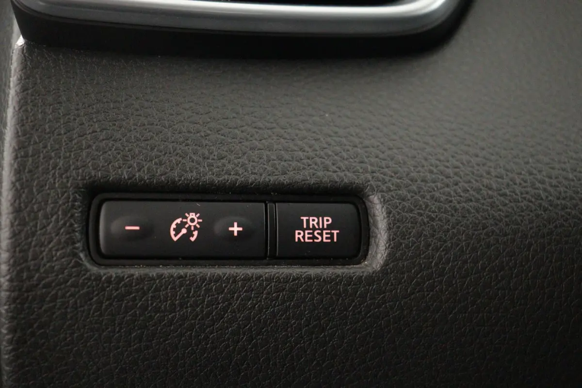 1.2 Visia | Trekhaak | Cruise Control | Airco | Lage KM |