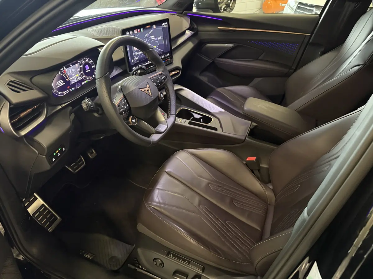 1.5 TSI e-Hybrid VZ Performance Pano
