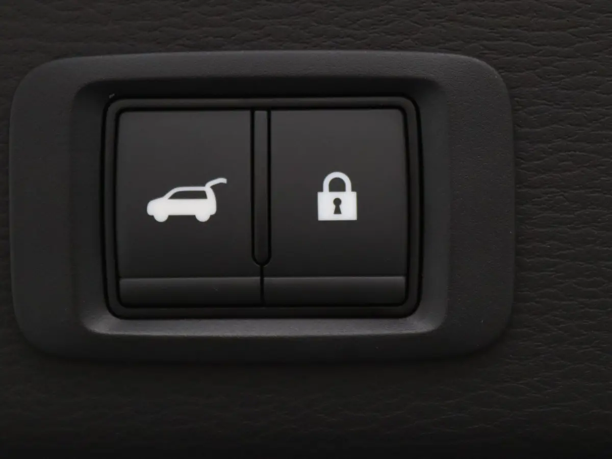 2.4 PHEV Black Edition Full option! Nieuwe auto!