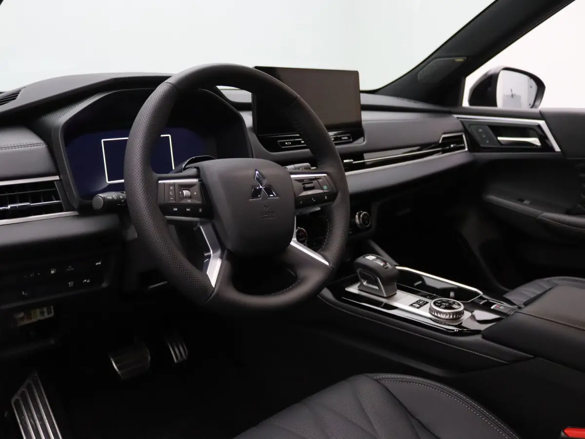 2.4 PHEV Black Edition Full option! Nieuwe auto!