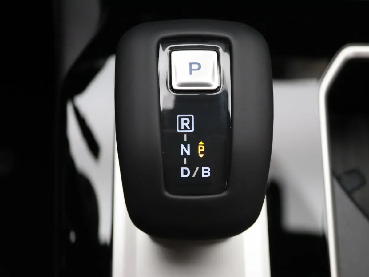 2.4 PHEV Black Edition Full option! Nieuwe auto!