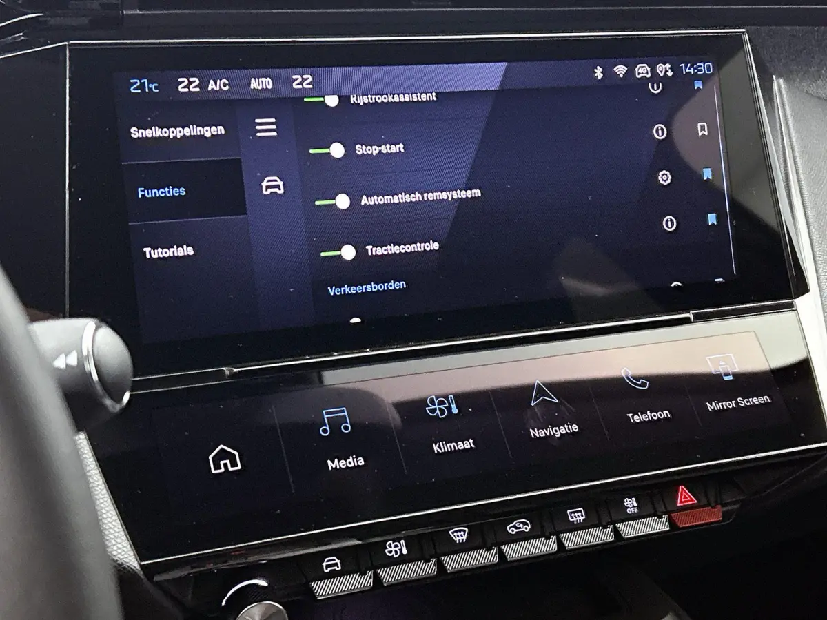 Allure Hybrid 145pk Automaat | Navigatie | Achteruitrijcamera | Climate Control | Adaptieve Cruise Control | Keyless | Led koplampen | Draadloze Apple Carplay / Android auto | Draadloze tele