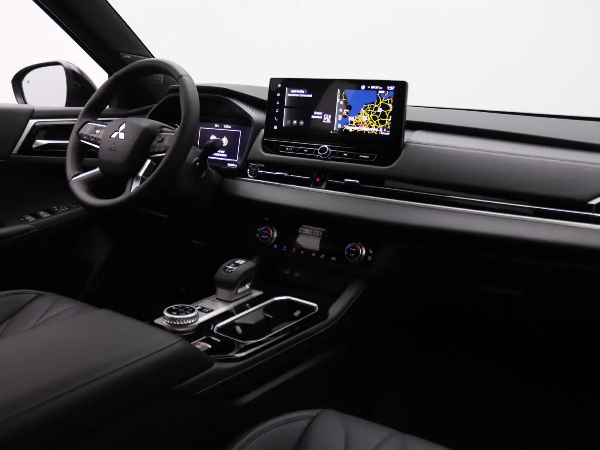2.4 PHEV Black Edition Full option! Nieuwe auto!