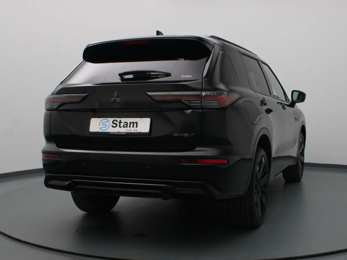 2.4 PHEV Black Edition Full option! Nieuwe auto!