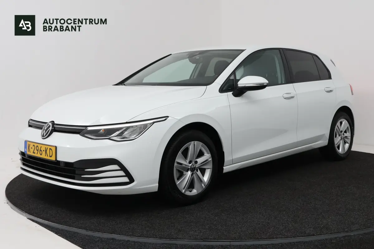 1.0 TSI Life (CRUISE CONTROL ADAPTIEF, NAVIGATIE, CARPLAY, PARKEERSENSOREN)
