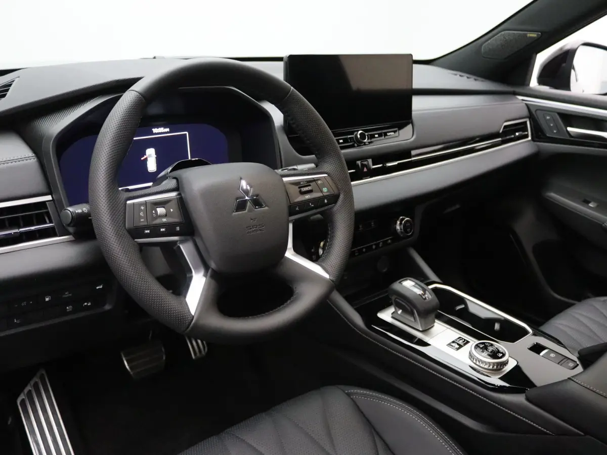 2.4 PHEV Black Edition Full option! Nieuwe auto!