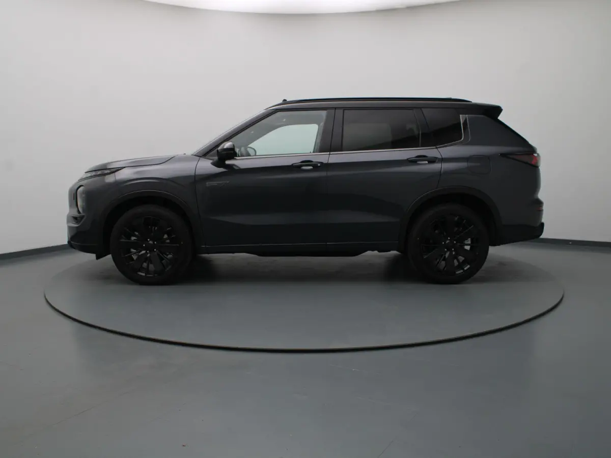 2.4 PHEV Black Edition Full option! Nieuwe auto!