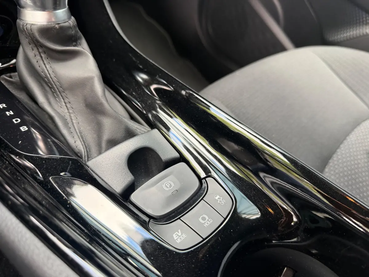 1.8 Hybrid Style!2019!Navi!Lm. velgen!Clima!