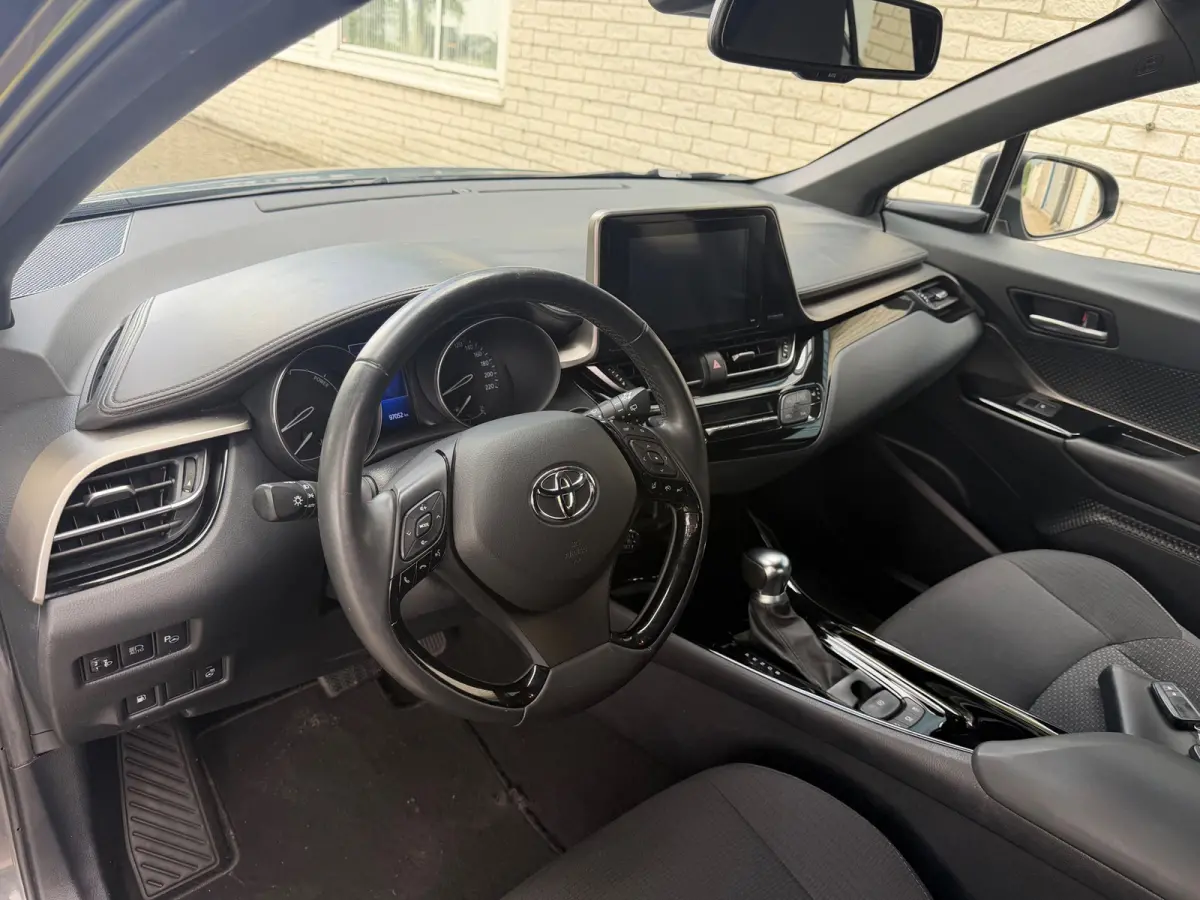 1.8 Hybrid Style!2019!Navi!Lm. velgen!Clima!