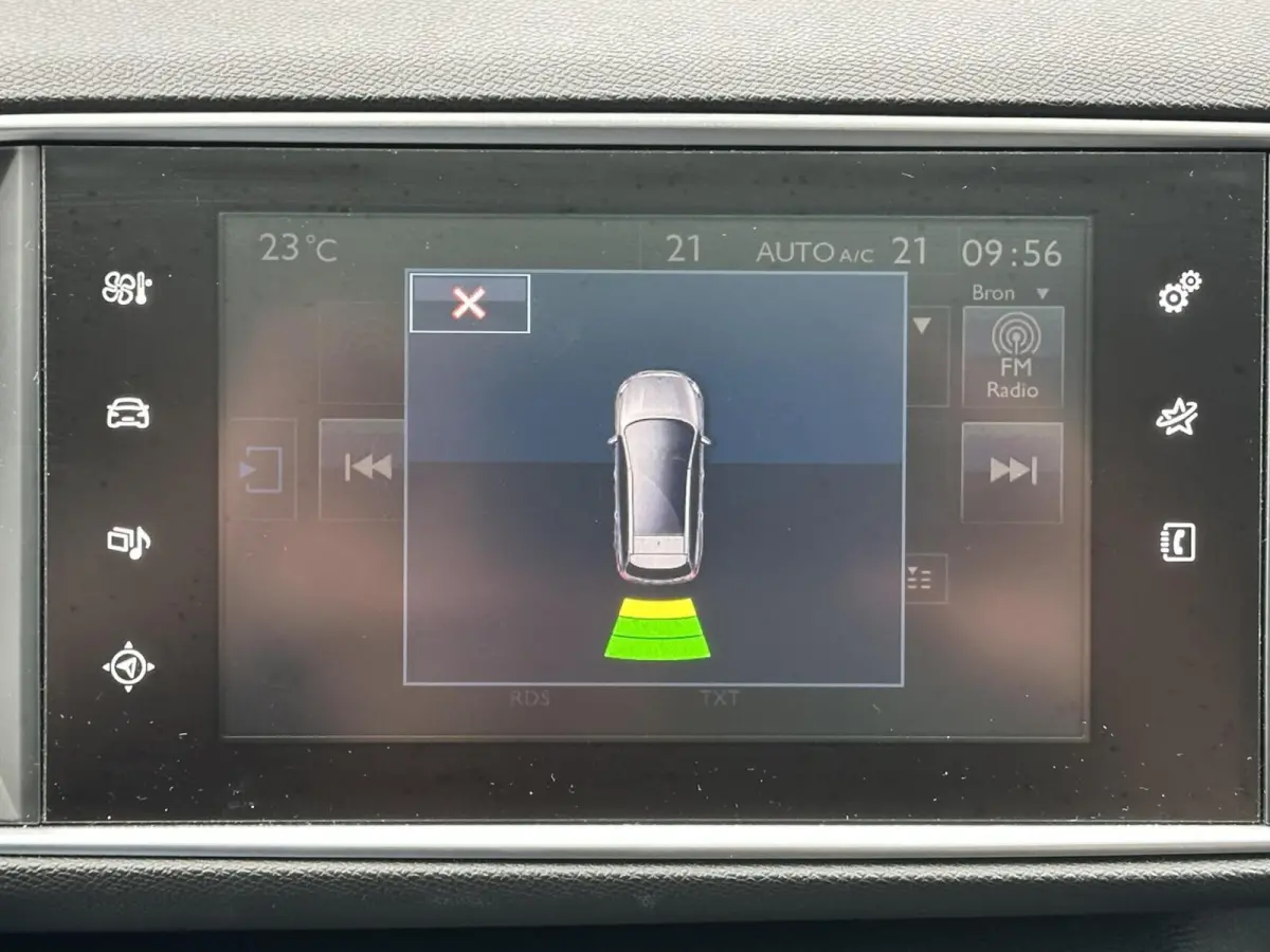 1.2i Automaat 130pk Panoramadak PDC LED Cruise Trekhaak