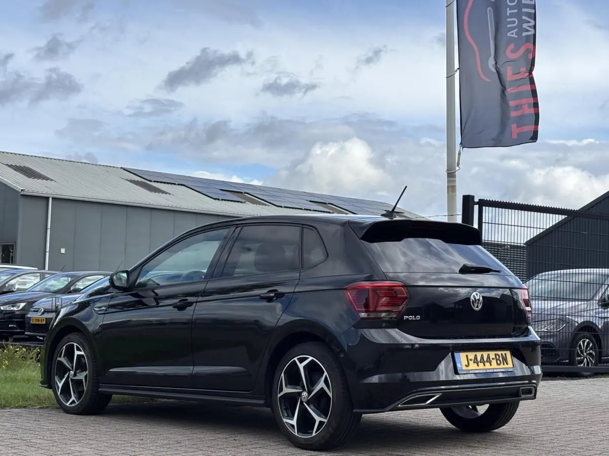 1.0 TSI Highline Business R acc pdc apple carplay