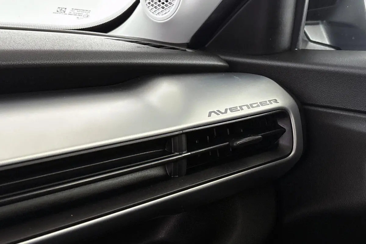 1.2 e-Hybrid Altitude Achteruitrijcamera Apple CarPlay 17"