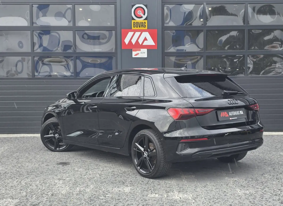 40 e-tron TFSIe Pro Line plus | LEDER | BLACK OPTIEK | DIGITAL COCKPIT | STOELVERWARMING | CAMERA
