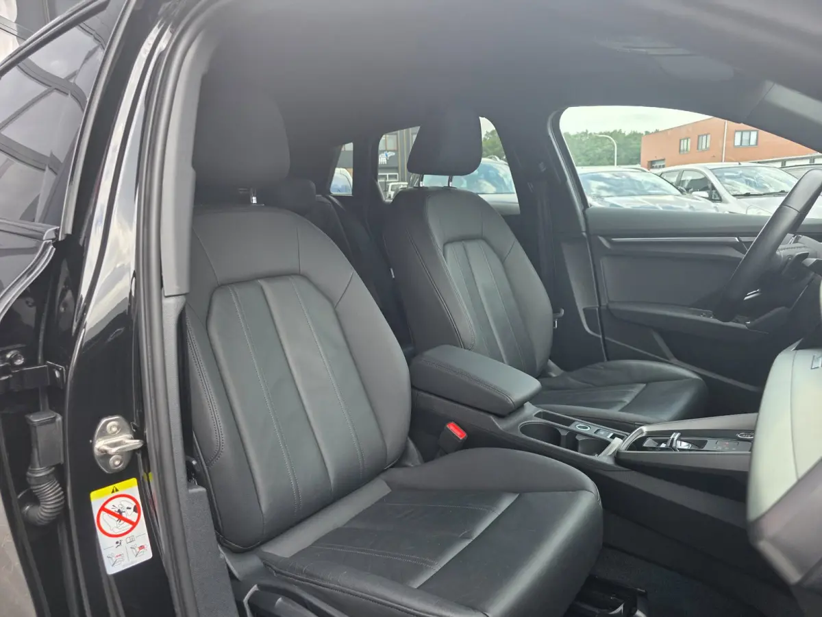 40 e-tron TFSIe Pro Line plus | LEDER | BLACK OPTIEK | DIGITAL COCKPIT | STOELVERWARMING | CAMERA