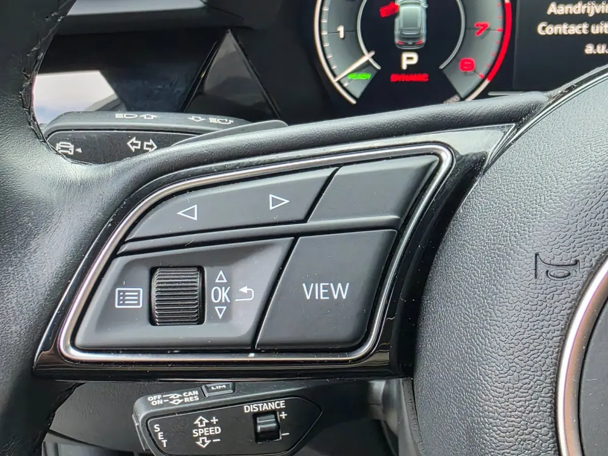 40 e-tron TFSIe Pro Line plus | LEDER | BLACK OPTIEK | DIGITAL COCKPIT | STOELVERWARMING | CAMERA