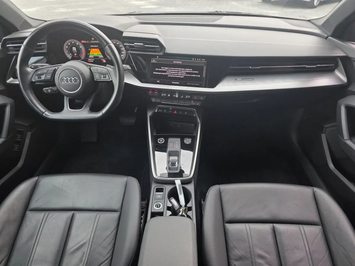 40 e-tron TFSIe Pro Line plus | LEDER | BLACK OPTIEK | DIGITAL COCKPIT | STOELVERWARMING | CAMERA