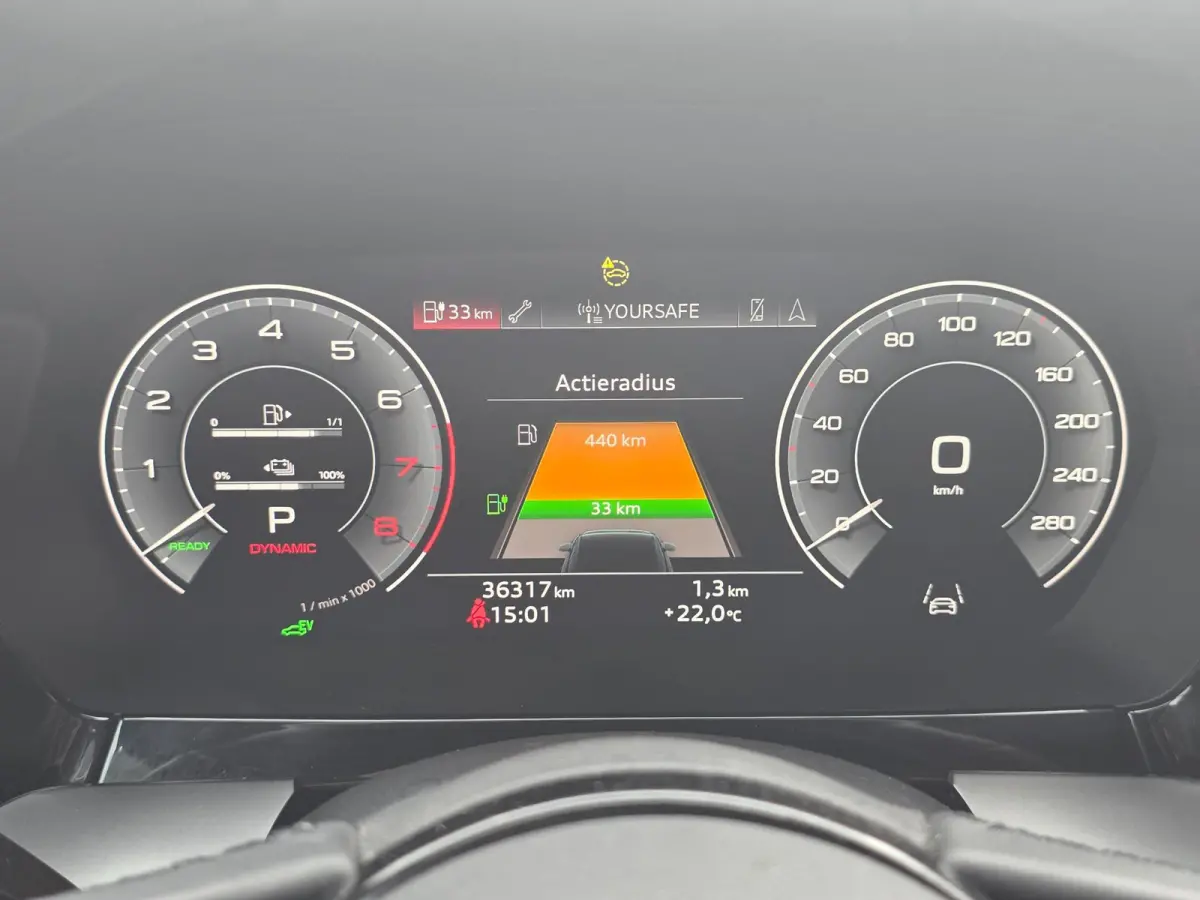 40 e-tron TFSIe Pro Line plus | LEDER | BLACK OPTIEK | DIGITAL COCKPIT | STOELVERWARMING | CAMERA
