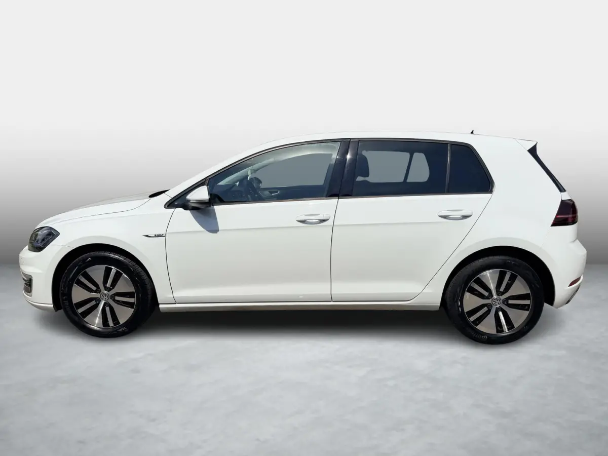 e-Golf SOH 88,8 % | Warmtepomp | Winter-Pakket | PDC | Virtual Cockpit | Camera | Full-LED | Volledige Historie |