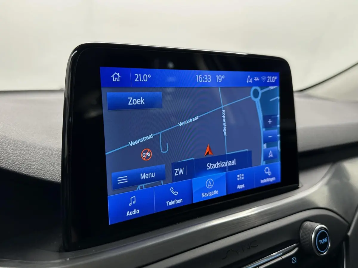 1.5 EcoBlue Business NAVI CARPLAY CRUISE ECC STOEL/STUUR VERWARMING.
