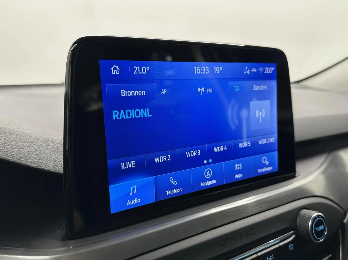 1.5 EcoBlue Business NAVI CARPLAY CRUISE ECC STOEL/STUUR VERWARMING.