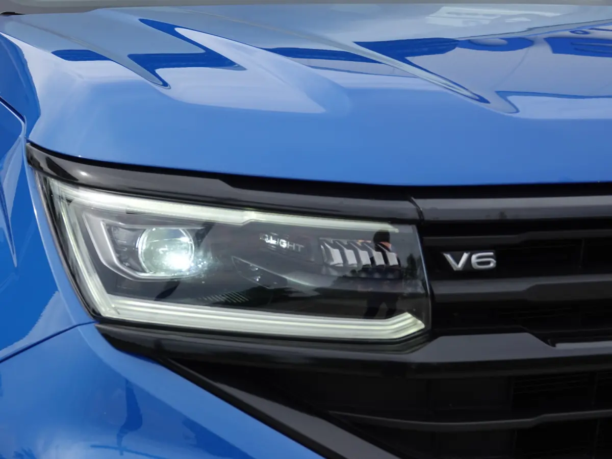 3.0 TDI V6 4Motion Aventura BOMVOL | LEER | ELEK. ROLL TOP | PPF