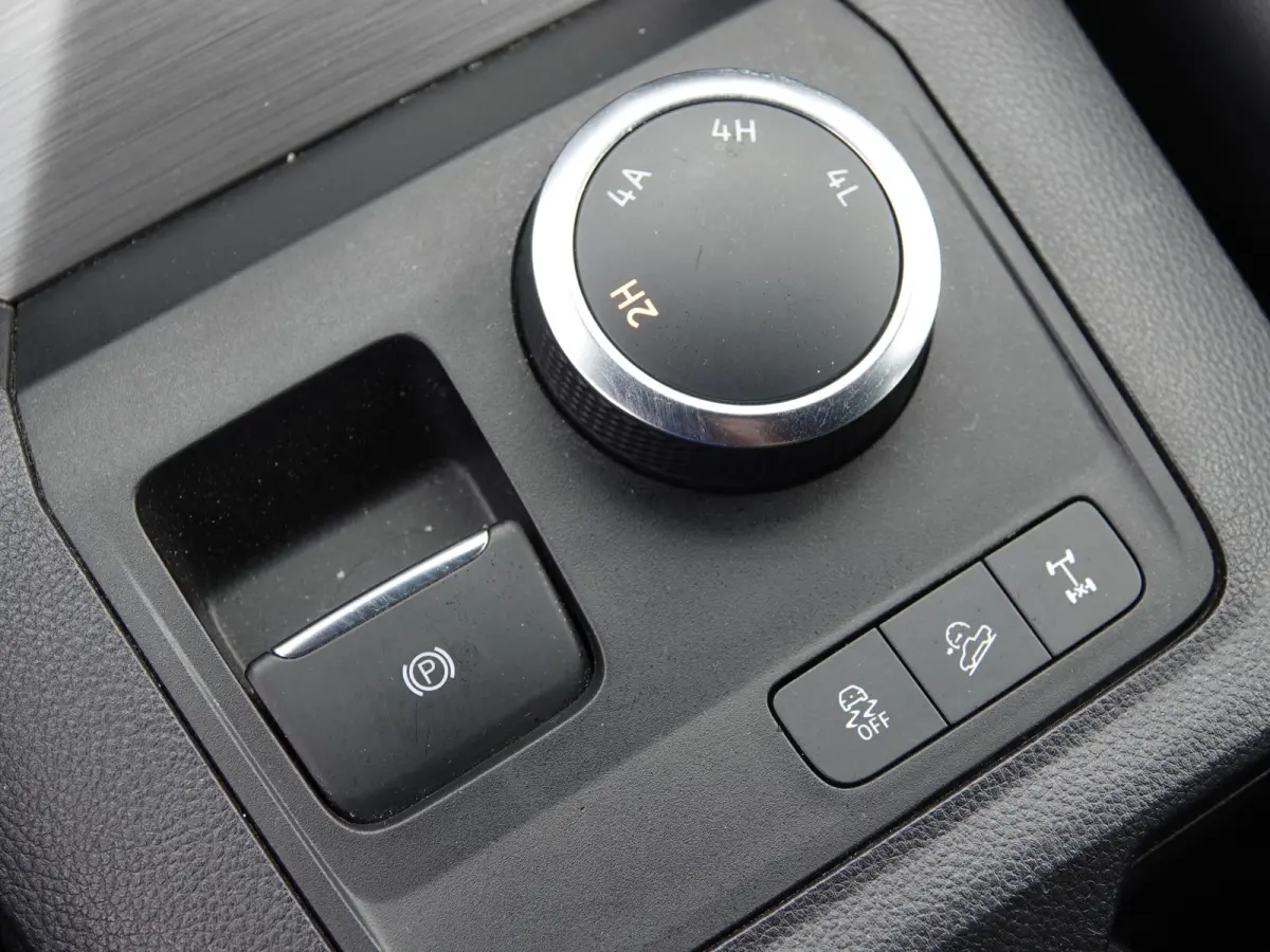3.0 TDI V6 4Motion Aventura BOMVOL | LEER | ELEK. ROLL TOP | PPF