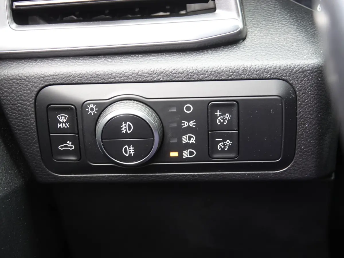 3.0 TDI V6 4Motion Aventura BOMVOL | LEER | ELEK. ROLL TOP | PPF