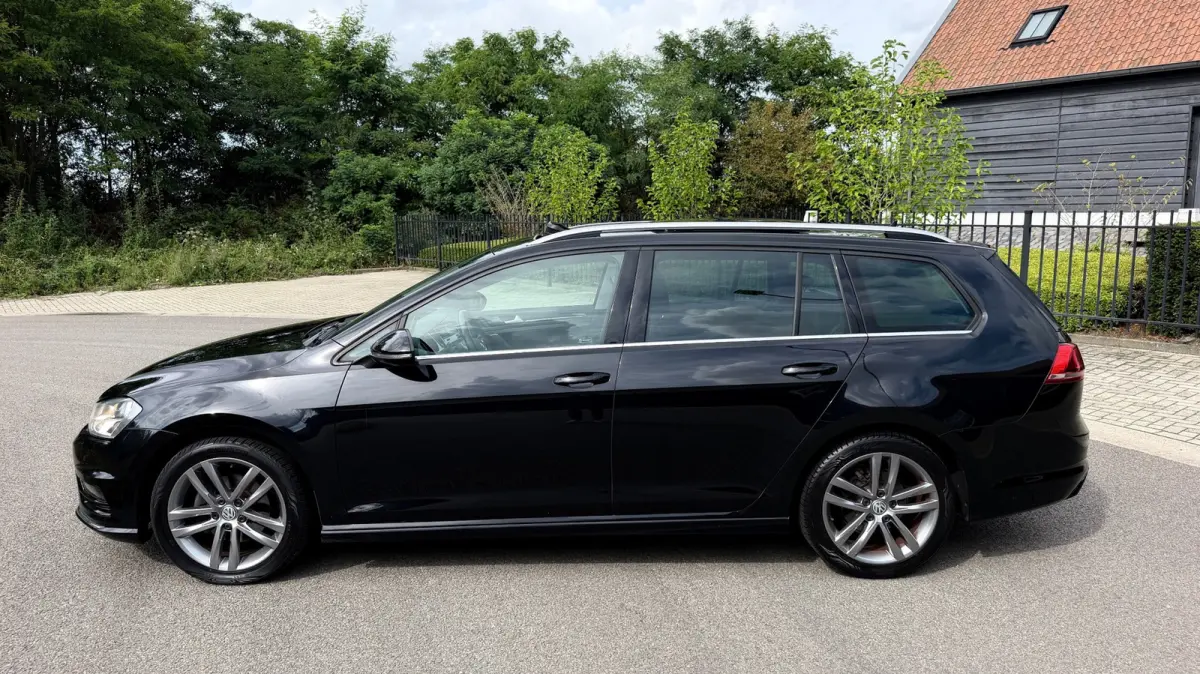 1.2 TSI R-LINE AIRCO/ECC PANOARAMDAK CAMERA LEER/STOF NAVI PDC