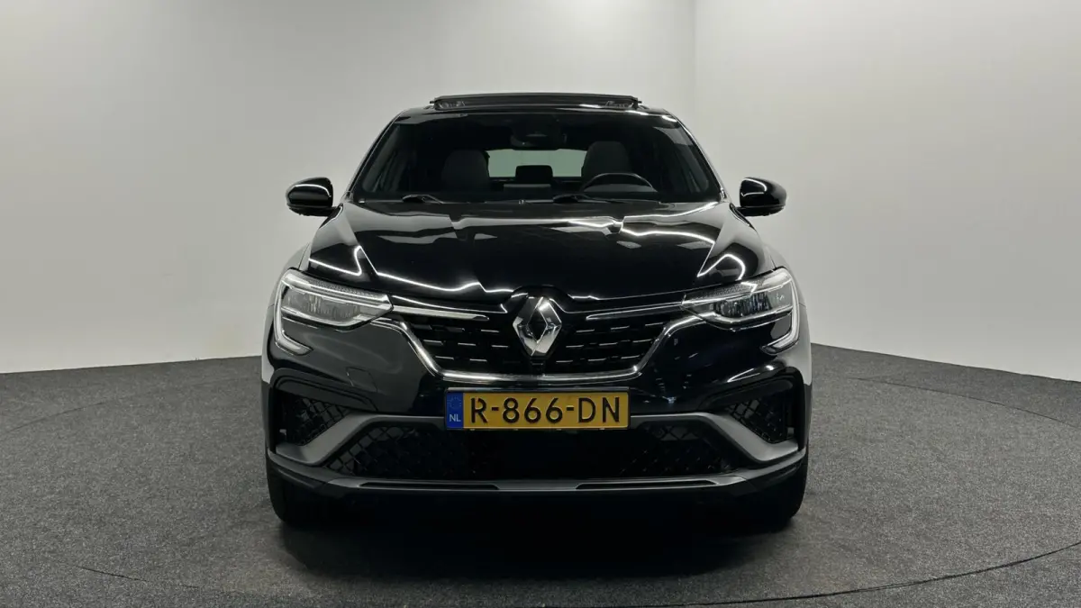 1.6 E-Tech Hybrid 145 R.S. Line PANO CARPLAY CAMERA NAVI ADAPTIEF CRUISE.
