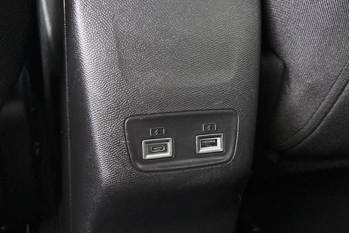 1.2 Hybrid 110 e-DCS6 Allure Navigatie Achteruitrijcamera Apple CarPlay