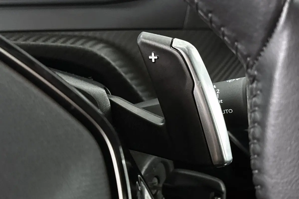1.2 Hybrid 110 e-DCS6 Allure Navigatie Achteruitrijcamera Apple CarPlay
