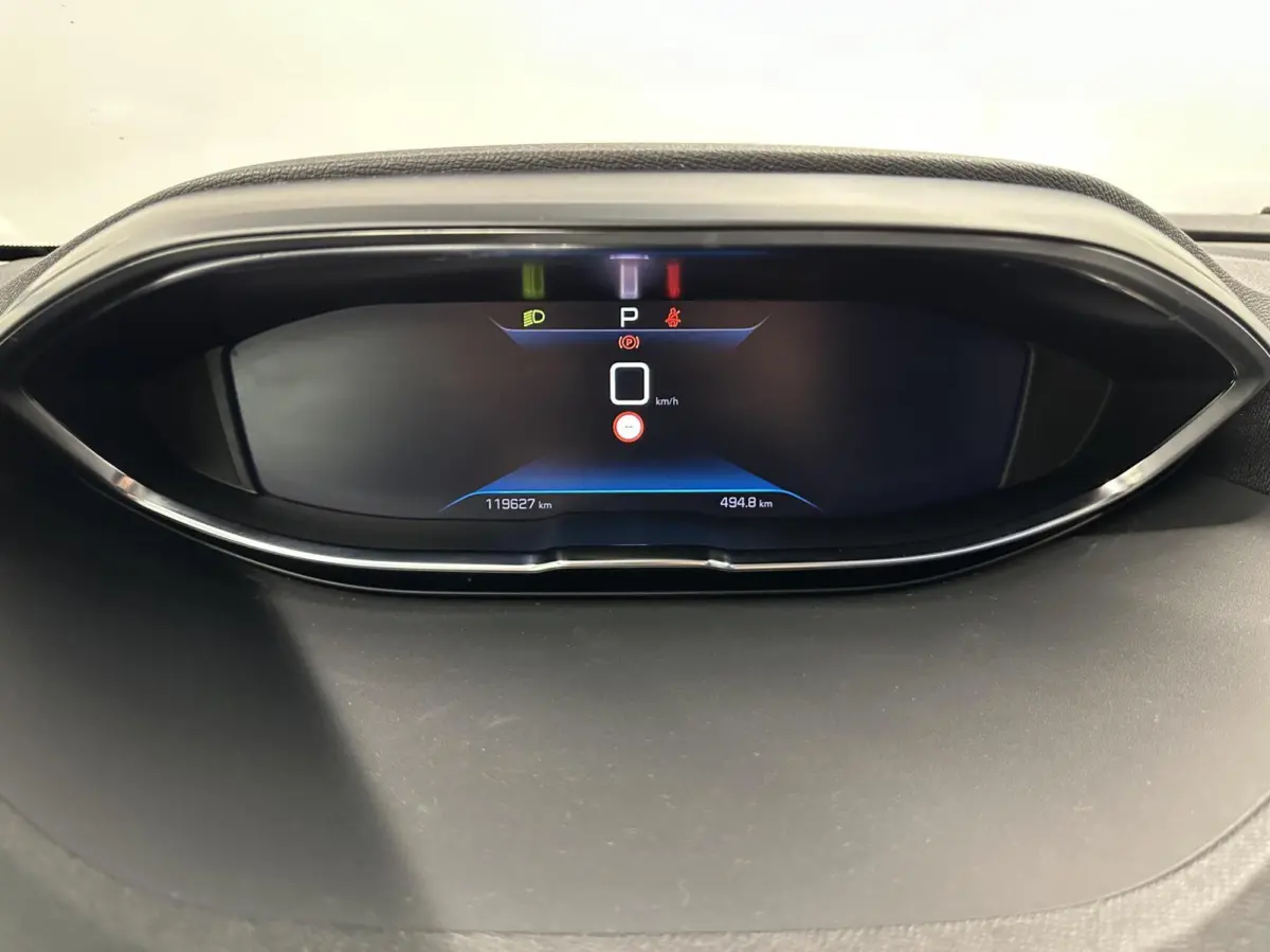 1.2 PureTech Allure TREKHAAK NAVI CARPLAY LM CRUISE ECC.